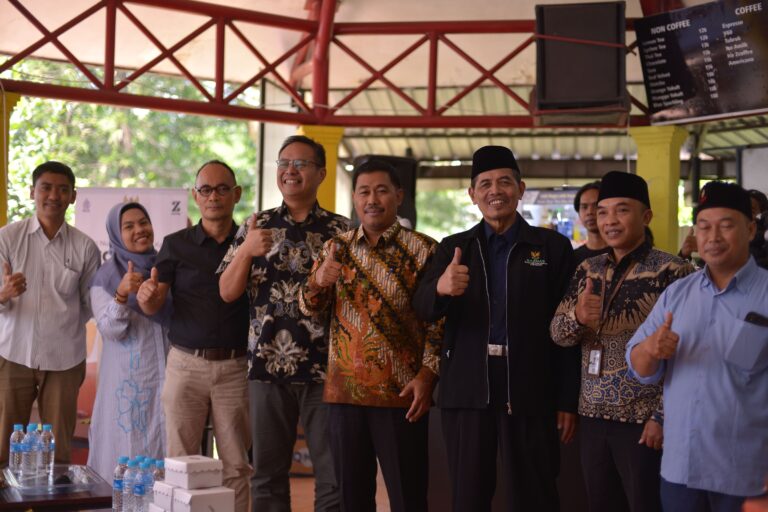 Launching Z Coffee: Wirausaha Mahasiswa UMM Didukung Baznas dan Universitas Muhammadiyah Malang
