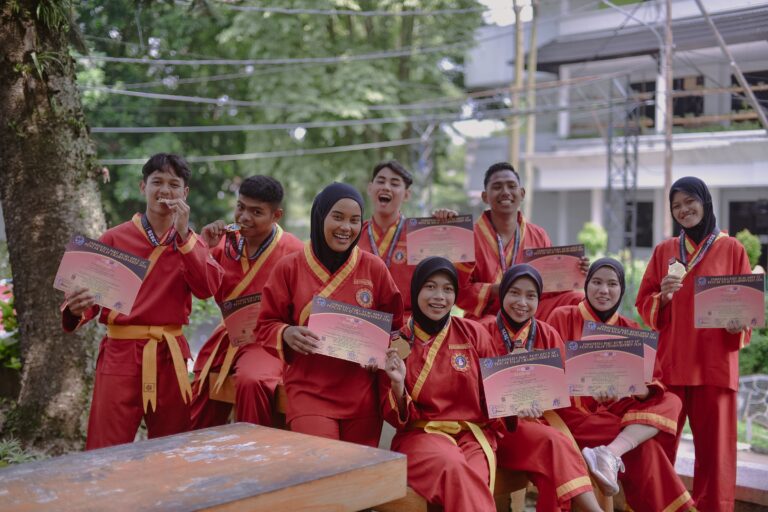 Pendekar Kampus Putih Berjaya di Yogyakarta: Tapak Suci UMM Borong Medali Internasional Paku Bumi Open 14